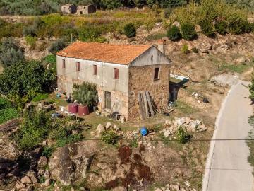 Quintinha T2 / Covilhã, Orjais