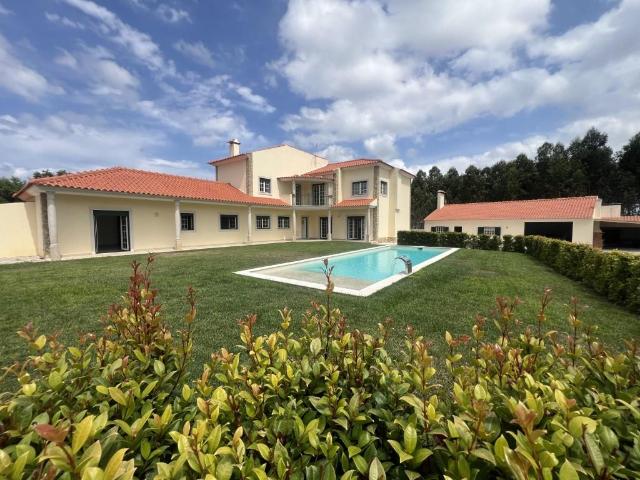 Quintinha, T6, c/ piscina e terreno de 8 845,00 m2, a 7 min. 0m² Caldas da Rainha Santo Onofre e Serra do Bouro