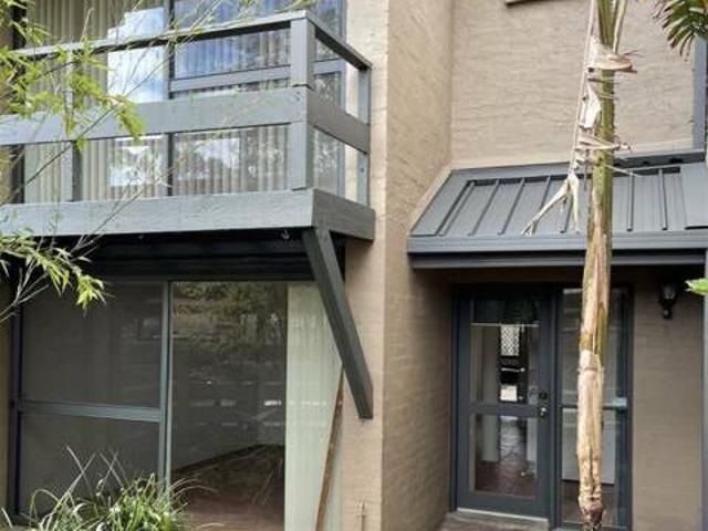 Quirky Townhouse