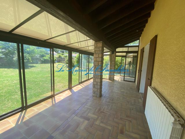 QUISSAC, maison de type F5 avec garage et piscine sur 3921 m2