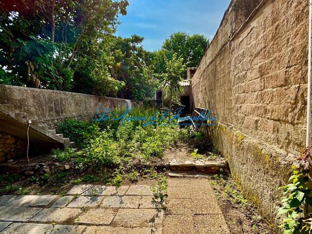 Quissac, idéal investisseur, maison de village F3/F4 plus lo. 109m² Quissac