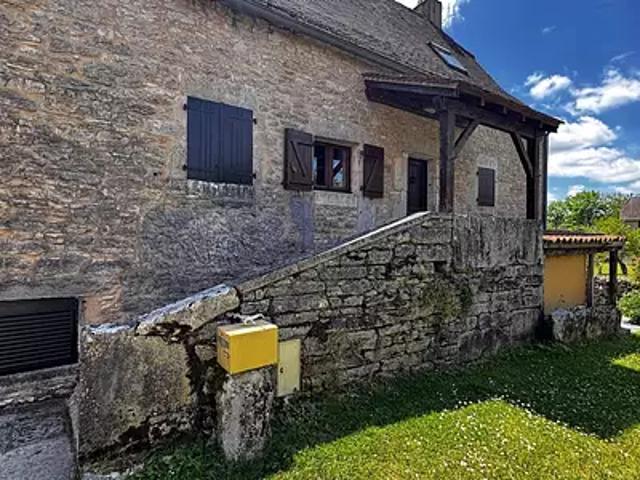 Quissac 46320 Achat / Vente maison 5 pièces t5 piscine terrasse