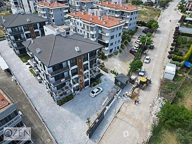 Q'zen Den Havuzlu Site İçerisinde Son 135 M2 3+1