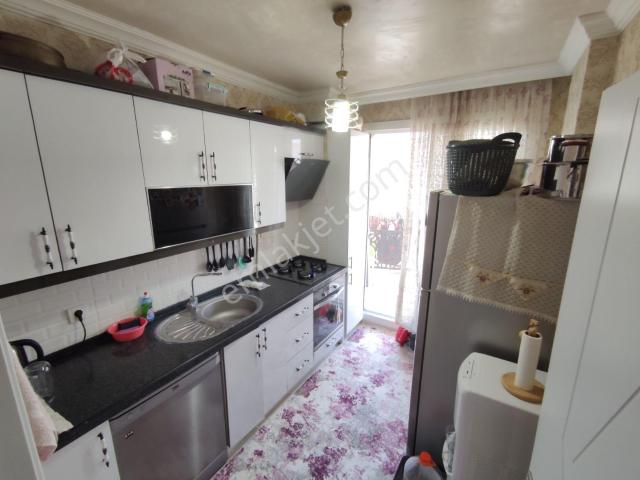 Q'zen Den Kapalı Mutfak Merkezi Konumda 95m² 2+1