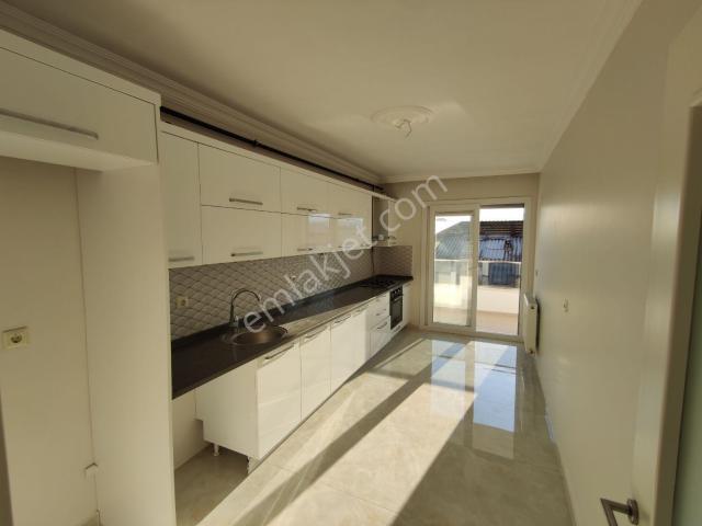Q'zen Den Merkezde Kapalı Otoparklı 160 M² 3+1