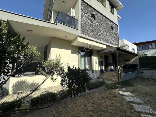 Qzen' Den Merkezi Konumda 210 M² 4+1 100 M² Özel Bahçe Otopark
