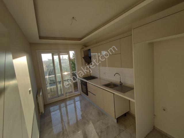 Q'zen Den Merkezi Konumda Kapalı Mutfak 90 M² 2