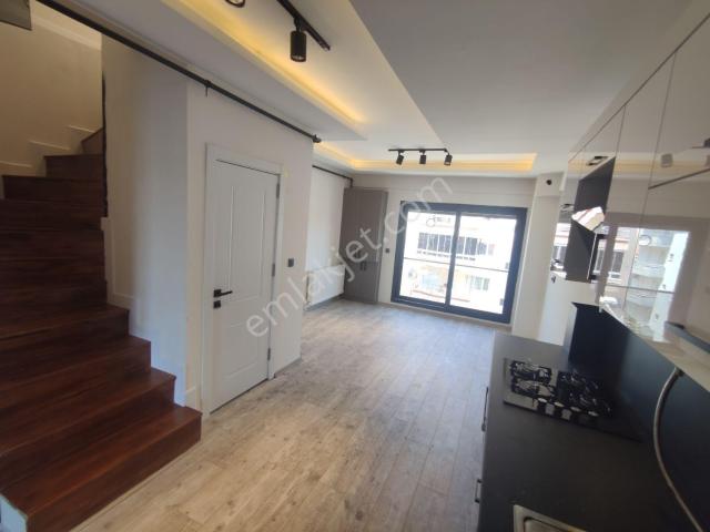 Q'zen Den Merkezi Konumda Resmi 120 M2 3+1 Çatı Dublexı