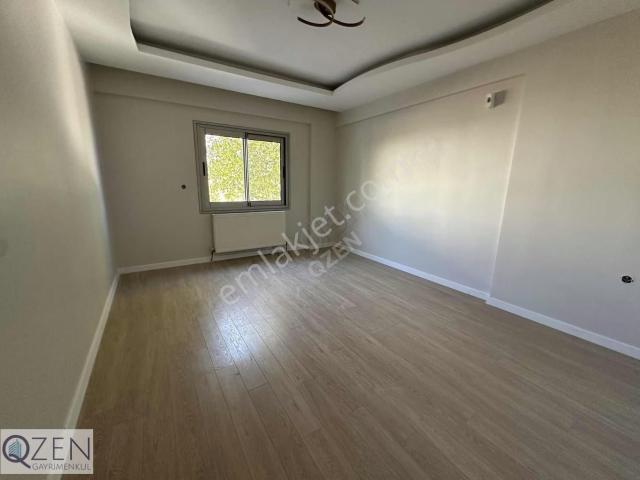 Qzen Gayrimenkulden Park Cepheli 4+1 220m2 Daire