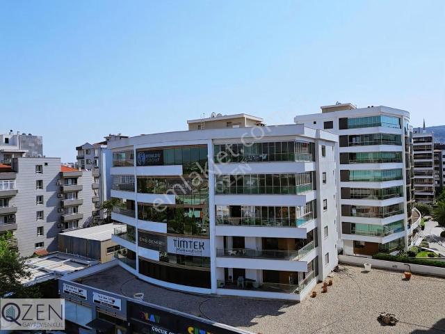 Qzen Gayrimenkulden Tabela Değeri Yüksek Cadde Üzeri 4+1 Daire