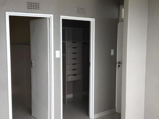 R3 500 | 1 Bedroom Apartment / Flat For Rent in Berea, Johannesburg