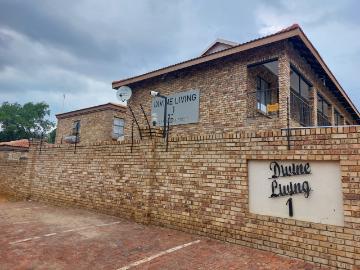 R3,970 pm 1 Bedroom Apartment To Let in Bult South