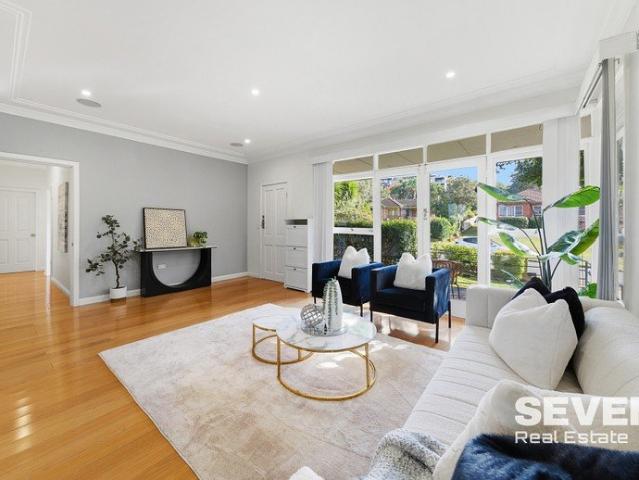 R3 Zone | Appx 800m to Grove Square | Spacious Family Home Ready to Move In