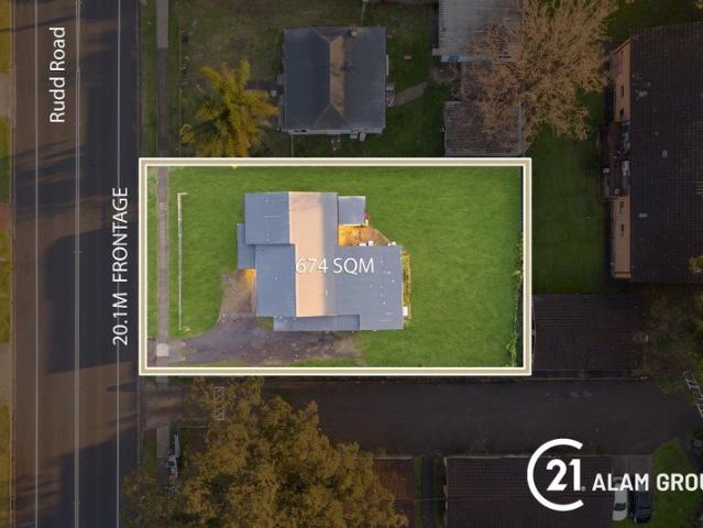 R3 DEVELOPMENT OPPORTUNITY GRANNY + STUDIO OR DUPLEXS STCA