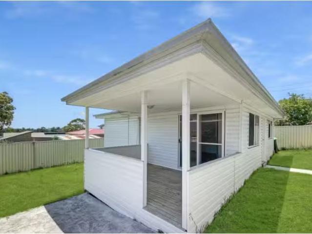 R101 Brunker Road, Yagoona House for rent Listed by Demi Groz.