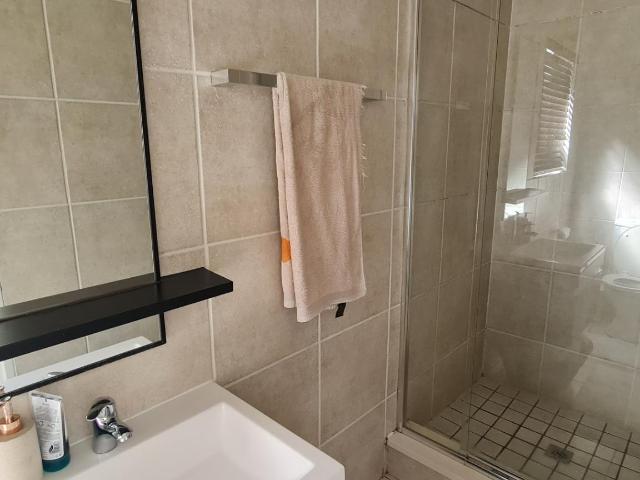 R10 000 | 2 Bedroom Townhouse For Rent in Greenstone Hill, Edenvale