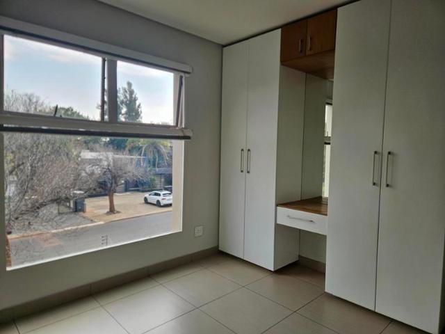R10 000 | 2 Bedroom Apartment / Flat For Rent in Brooklyn, Pretoria