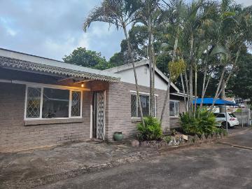 R11,000 pm 4 Bedroom Simplex To Let in Escombe