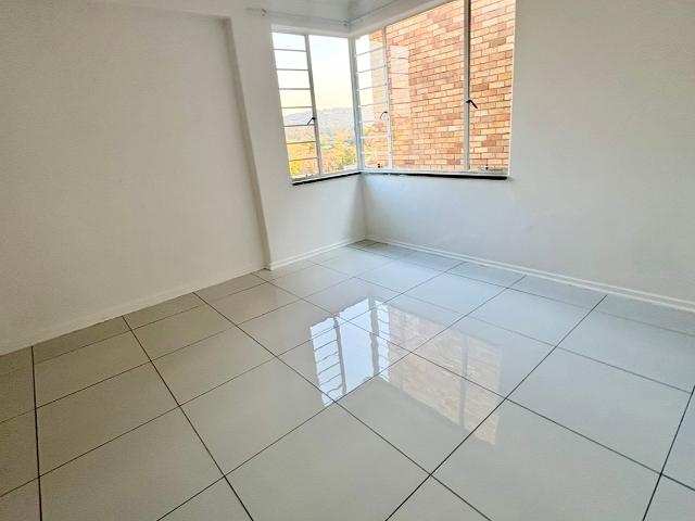 R11 000 | 2 Bedroom Apartment / Flat For Rent in Sandringham, Johannesburg