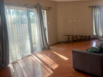 R11 000 | 3 Bedroom Townhouse For Rent in Corlett Gardens, Johannesburg