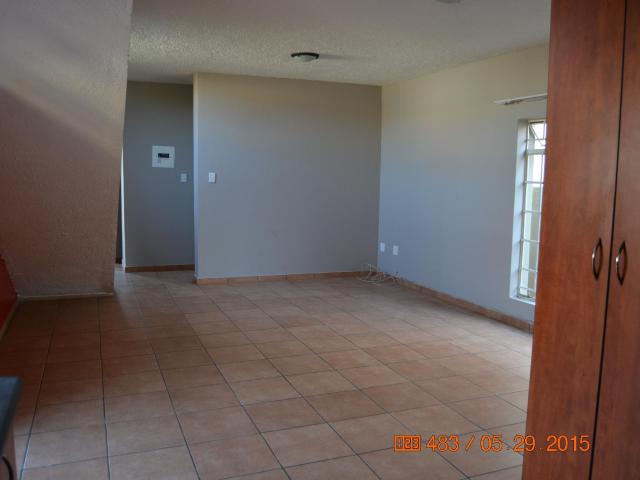 R11 308 | 3 Bedroom House For Rent in Brakpan North, Brakpan