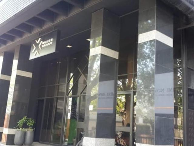 R11 800 | 0.5 Bedroom Apartment / Flat For Rent in Sandhurst, Sandton