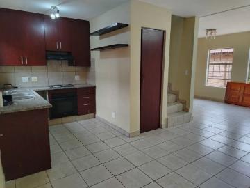 R11,870 pm 3 Bedroom Duplex To Let in Annlin