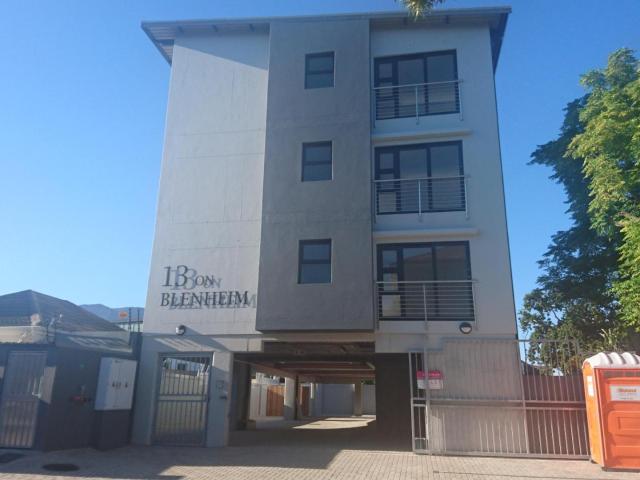 R11 880 | 2 Bedroom Apartment / Flat For Rent in Plumstead, Cape Town