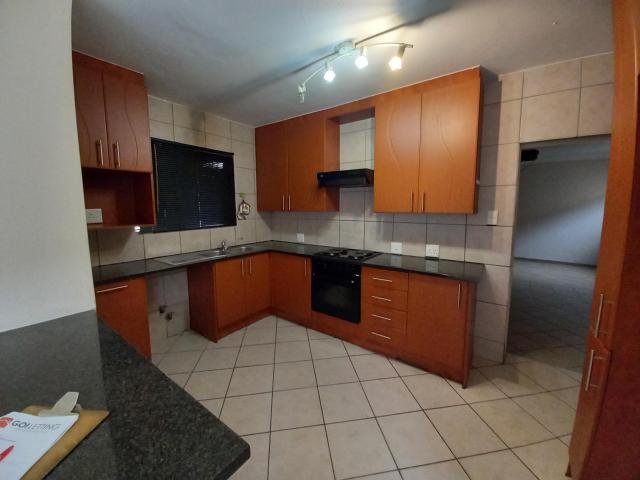 R12 500 | 3 Bedroom Townhouse For Rent in Mantevrede, Vanderbijlpark