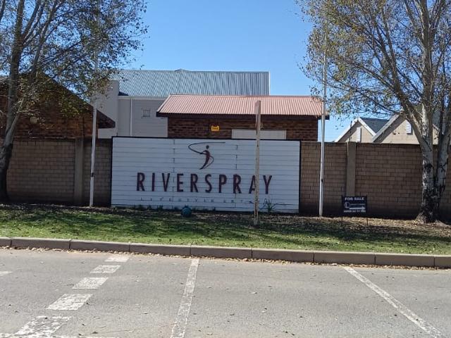 R12 500 | 3 Bedroom Townhouse For Rent in Riverspray Lifestyle Estate, Vereeniging
