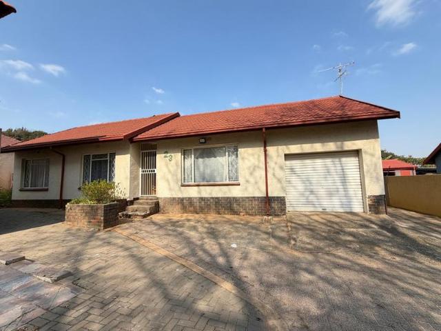 R12 500 | 3 Bedroom House For Rent in Birch Acres, Kempton Park