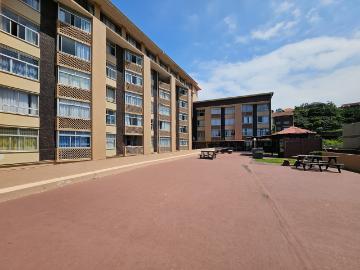 R13,500 pm 2 Bedroom Apartment To Let in Amanzimtoti