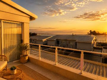 R13,650 pm 3 Bedroom Apartment To Let in De Bakke