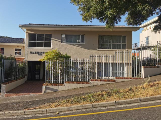 R14 000 | 1 Bedroom Apartment / Flat For Rent in Vredehoek, Cape Town