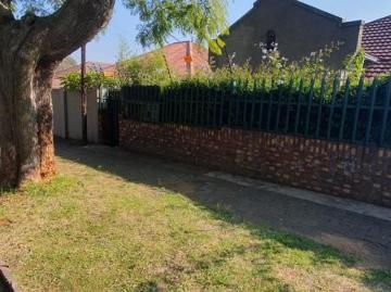 R12 000 | 3 Bedroom House For Rent in Kensington, Johannesburg