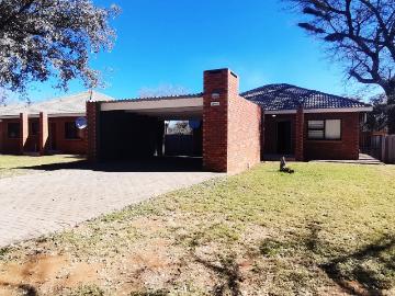 R14,495 pm 4 Bedroom House To Let in Lephalale