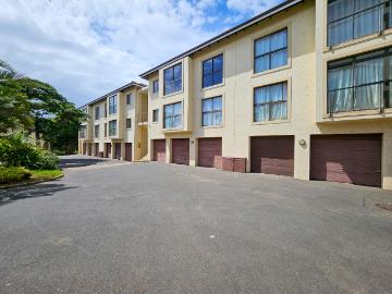 R14,500 pm 3 Bedroom Apartment To Let in Amanzimtoti
