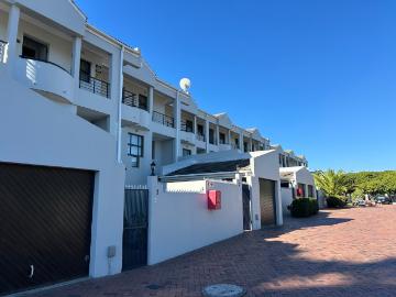 R14,500 pm 3 Bedroom Duplex To Let in Edgemead