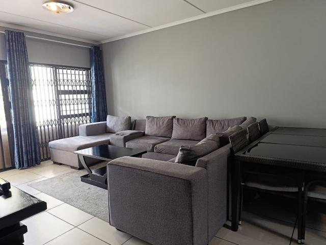 R16 500 | 3 Bedroom Apartment / Flat For Rent in Greenstone Hill, Edenvale