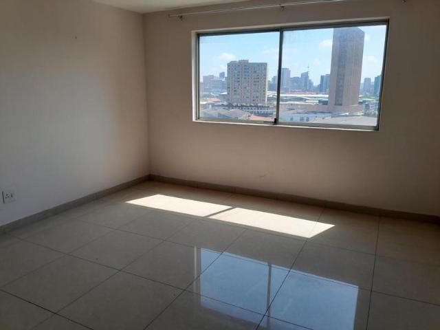 R17 000 | 3 Bedroom Apartment / Flat For Rent in North Beach, Durban