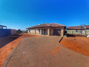 R18,400 pm 3 Bedroom House To Let in Kathu
