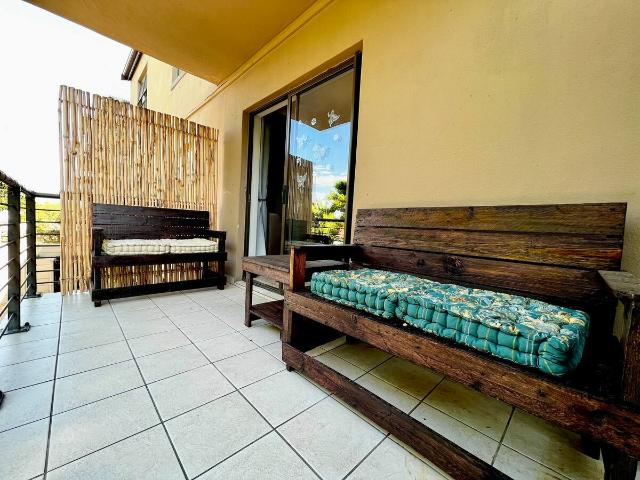 R18,000 pm 2 Bedroom Apartment To Let in Table View