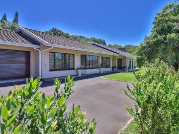 R18,000 pm 3 Bedroom Freestanding To Let in West Riding