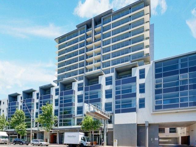 R211/200 220 Pacific Highway, Crows Nest | Village Property
