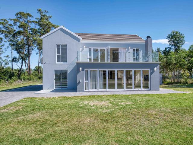 R22,500 pm 3 Bedroom House To Let in Wedgewood Golf Estate