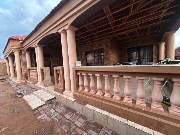 R26,000 pm 3 Bedroom House To Let in Kathu