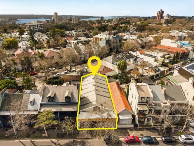 R2 Zoned Warehouse With An Approved Architectural Vision Opposite Centennial Park