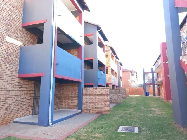 R7 500 | 2 Bedroom Apartment / Flat For Rent in Monavoni, Centurion