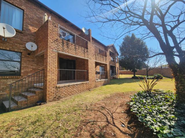 R7 500 | 2 Bedroom Apartment / Flat For Rent in Willowbrook, Roodepoort