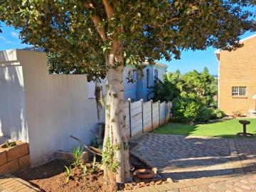 R7,500 pm 1 Bedroom Garden Cottage To Let in Hartenbos Heuwels